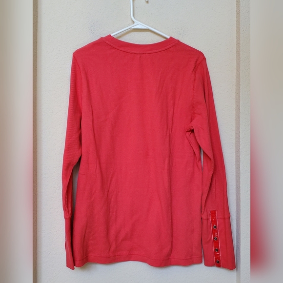 Sundance Vibrant Red Thermal Top.  Size XL - Picture 4 of 6